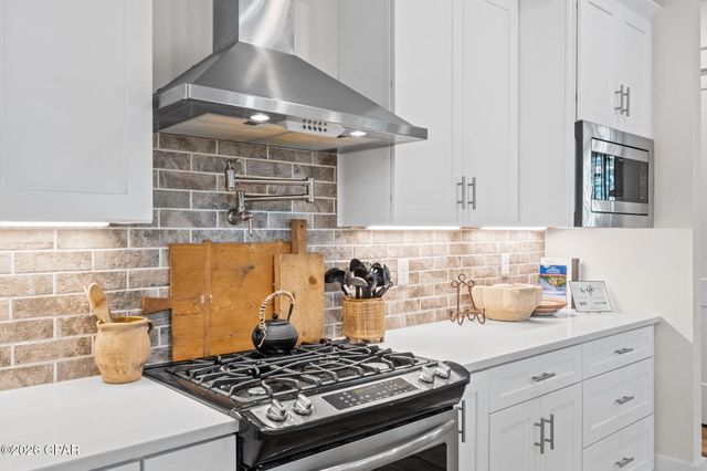 28 Rue Martine, Miramar Beach, FL 32550