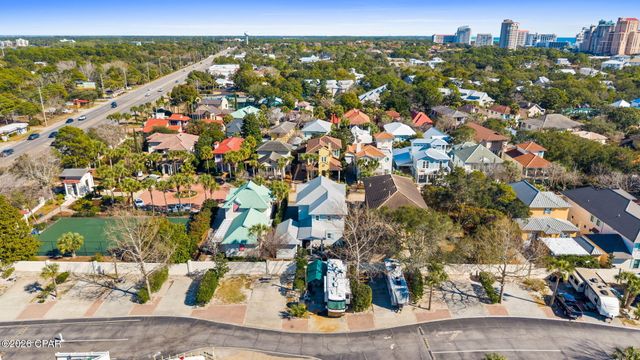 28 Rue Martine, Miramar Beach, FL 32550