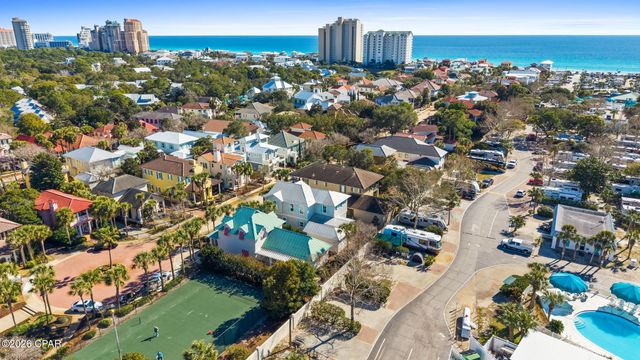 28 Rue Martine, Miramar Beach, FL 32550