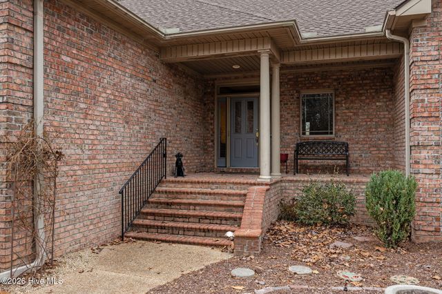 309 Neuse Drive, Chocowinity, NC 27817