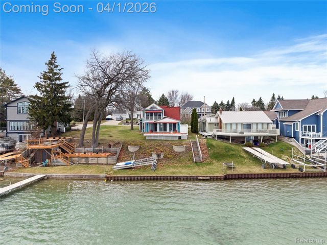 15195 Marl Drive, Fenton Charter Township, MI 48451