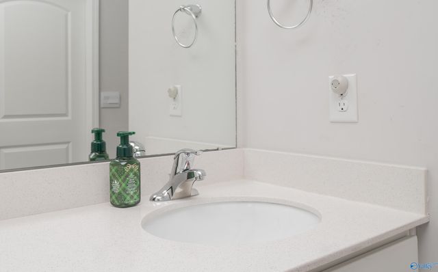 121 Derbyshire Drive, New Market, AL 35761