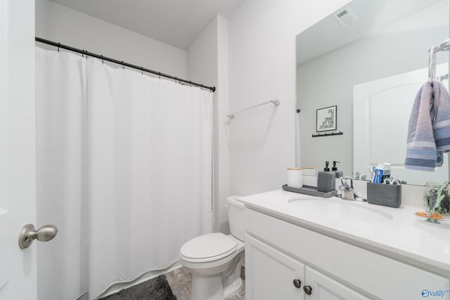 121 Derbyshire Drive, New Market, AL 35761