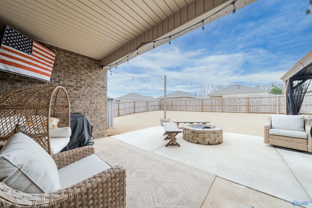 121 Derbyshire Drive, New Market, AL 35761