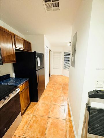 9517 DARIEN AVENUE 9517, Orlando, FL 32817