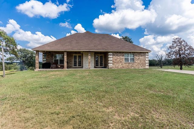 4149 An County Road 2202, Palestine, TX 75803