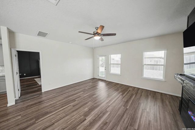 3037 BERINGER BLVD, Schertz, TX 78154