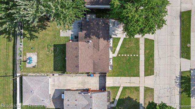 31758 Eiffel Avenue, Warren, MI 48088