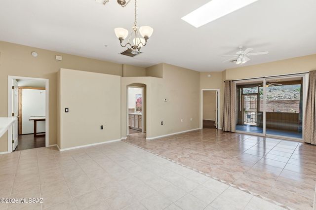 2340 S Orchard View Drive, Green Valley, AZ 85614
