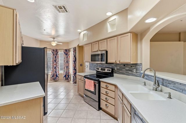 2340 S Orchard View Drive, Green Valley, AZ 85614