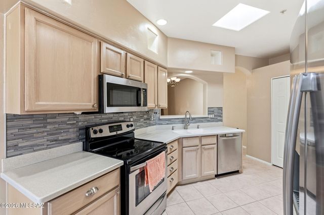 2340 S Orchard View Drive, Green Valley, AZ 85614