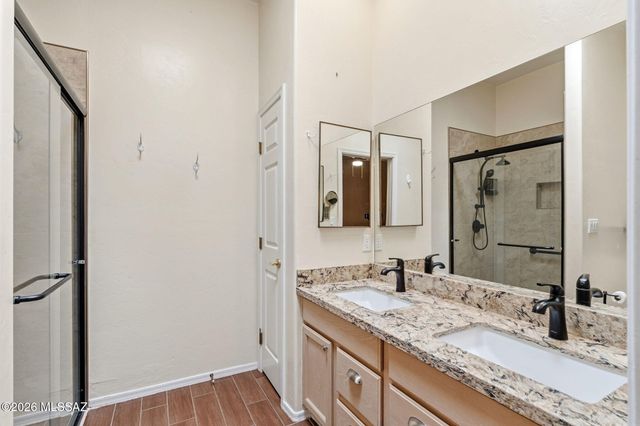 2340 S Orchard View Drive, Green Valley, AZ 85614