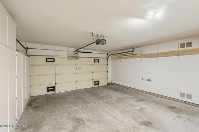 2340 S Orchard View Drive, Green Valley, AZ 85614
