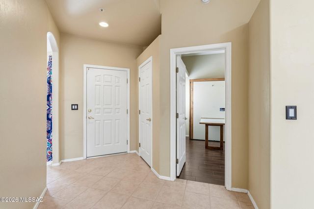 2340 S Orchard View Drive, Green Valley, AZ 85614