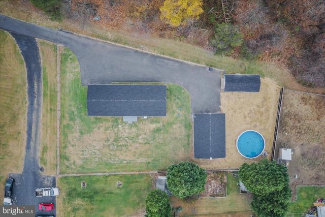 3032 DRY RUN RD, Martinsburg, WV 25403