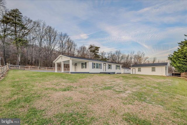 3032 DRY RUN RD, Martinsburg, WV 25403