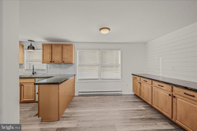 3032 DRY RUN RD, Martinsburg, WV 25403