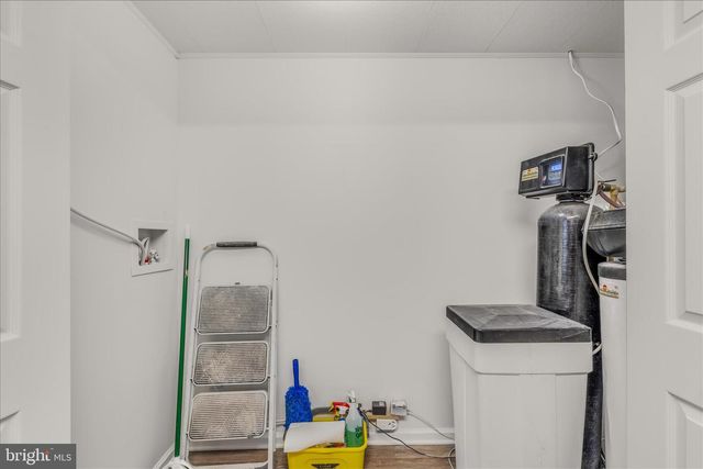 3032 DRY RUN RD, Martinsburg, WV 25403