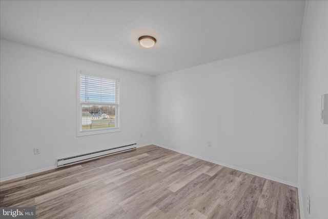 3032 DRY RUN RD, Martinsburg, WV 25403