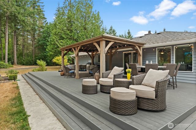 5504 Heights Lane NE, Olympia, WA 98506