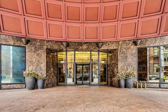 10 E Ontario Street 1303, Chicago, IL 60611