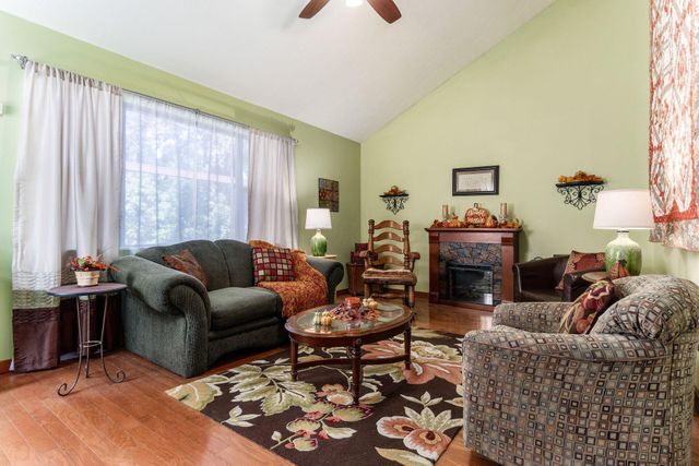 5834 Stoneshead Court, Westerville, OH 43081