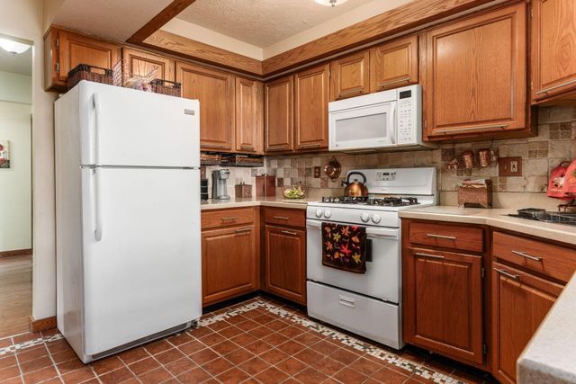 5834 Stoneshead Court, Westerville, OH 43081