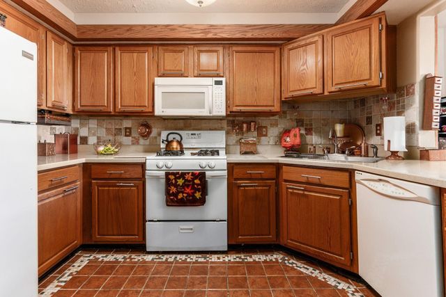 5834 Stoneshead Court, Westerville, OH 43081