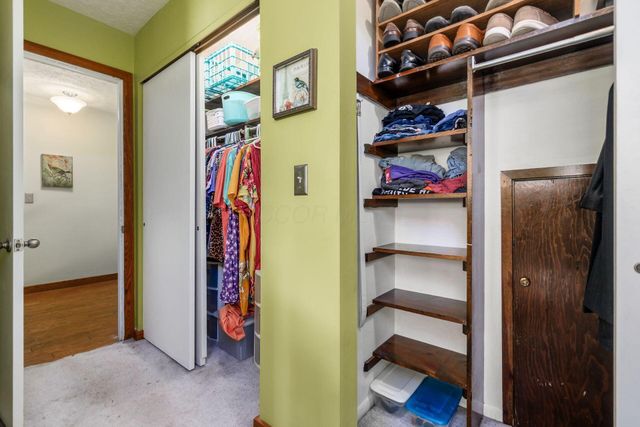 5834 Stoneshead Court, Westerville, OH 43081