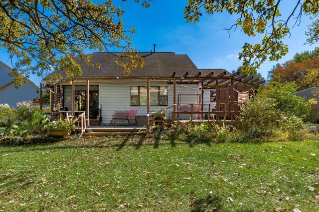 5834 Stoneshead Court, Westerville, OH 43081