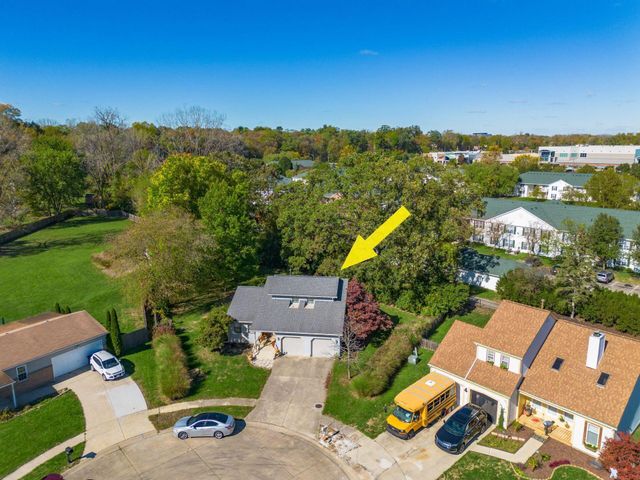 5834 Stoneshead Court, Westerville, OH 43081