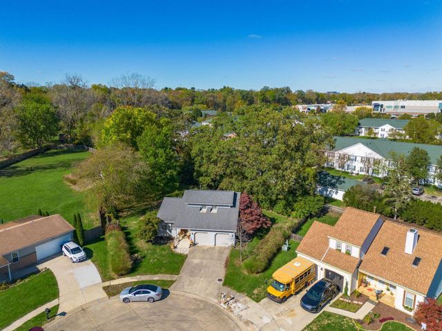 5834 Stoneshead Court, Westerville, OH 43081