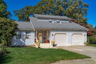 5834 Stoneshead Court, Westerville, OH 43081