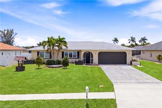 2658 SW 32nd ST, Cape Coral, FL 33914