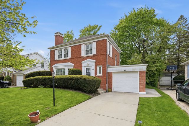 6822 N Kenton Avenue, Lincolnwood, IL 60712