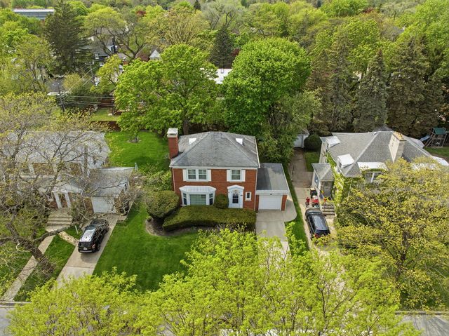 6822 N Kenton Avenue, Lincolnwood, IL 60712