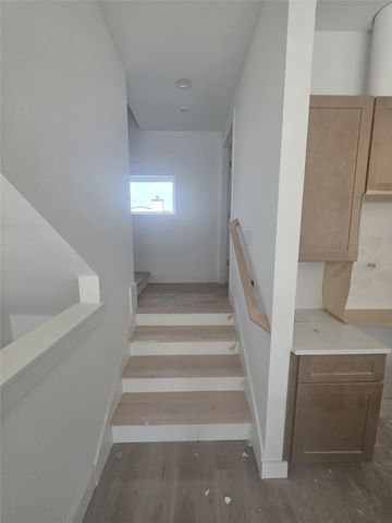 2514 Lucas Drive 101, Dallas, TX 75219