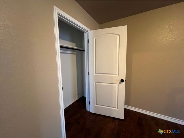 1105 Grace Point Drive, Killeen, TX 76549