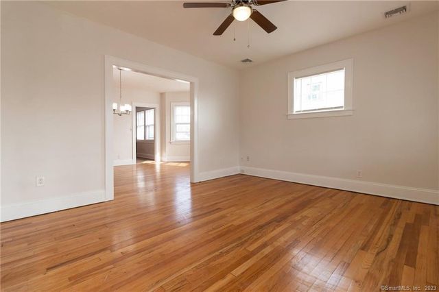 112 Thomas Street, West Hartford, CT 06119