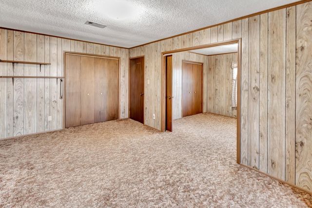 10957 N Us Highway 77, Schulenburg, TX 78956