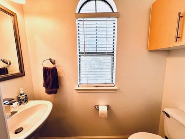 11203 Ranch Road 2222 1004, Austin, TX 78730