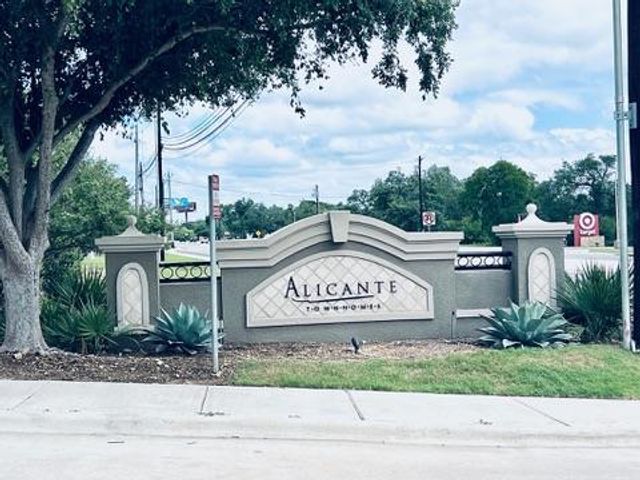 11203 Ranch Road 2222 1004, Austin, TX 78730