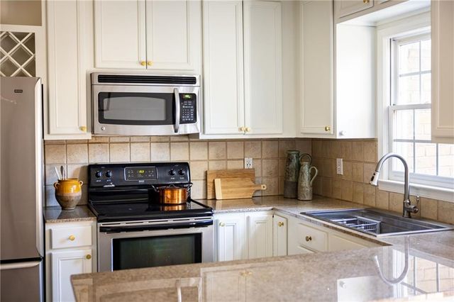 1101 Collier NW Road I3, Atlanta, GA 30318