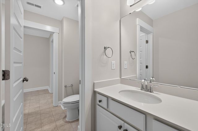 214 E Wellesley Drive, Clayton, NC 27520