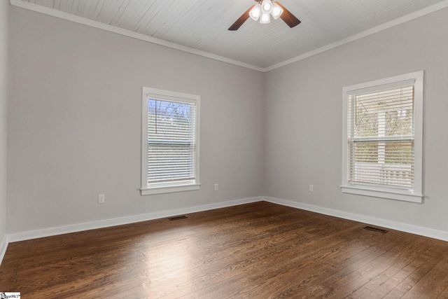 143 Skyuka Street, Drayton, SC 29333