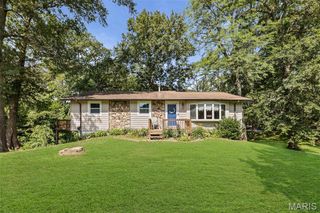 1716 Fountainbleu Drive, Worden, IL 62097