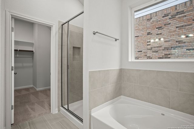 6807 Comanche Band, San Antonio, TX 78233