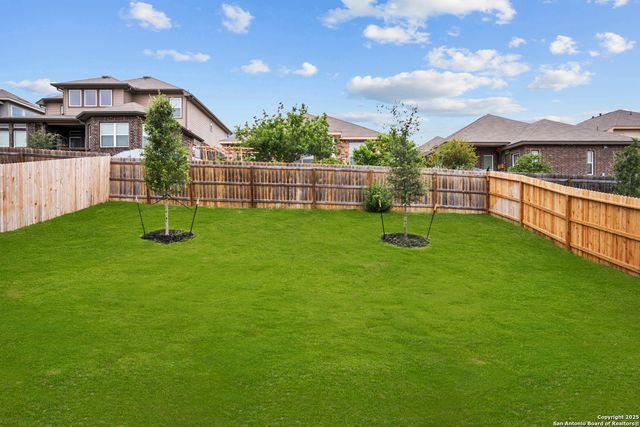 6807 Comanche Band, San Antonio, TX 78233