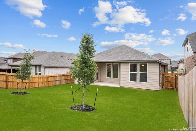 6807 Comanche Band, San Antonio, TX 78233