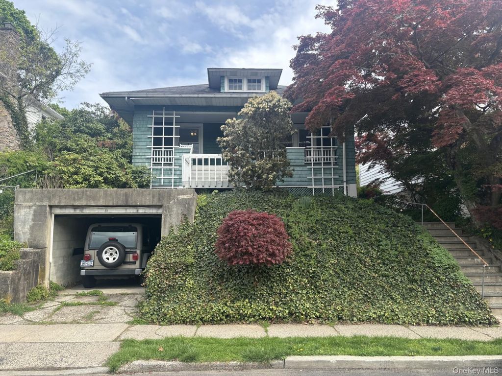 48 Ferris Place, Ossining, NY 10562